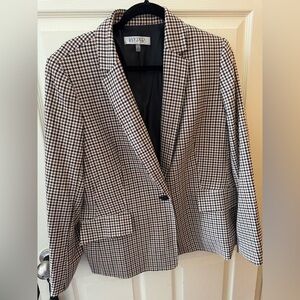 Kasper Elegant Black Blazer
